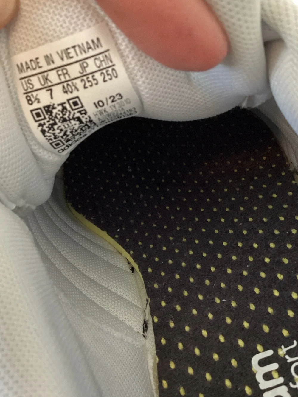 adidas Grand Court 2.0. White and Black Low-Top Sneakers